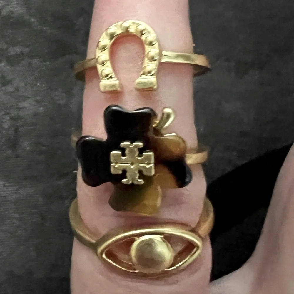 Designers Brands For Customers That Love To Wear Casual and Elegant Accessories